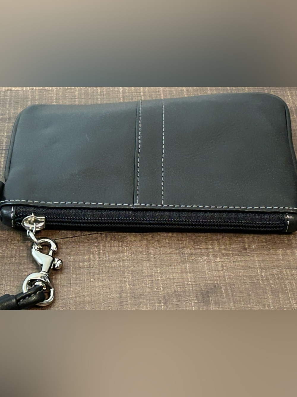 Coach Signature Black Leather Penelope Wristlet NWT F42230 New Old Stock - Picture 7 of 10